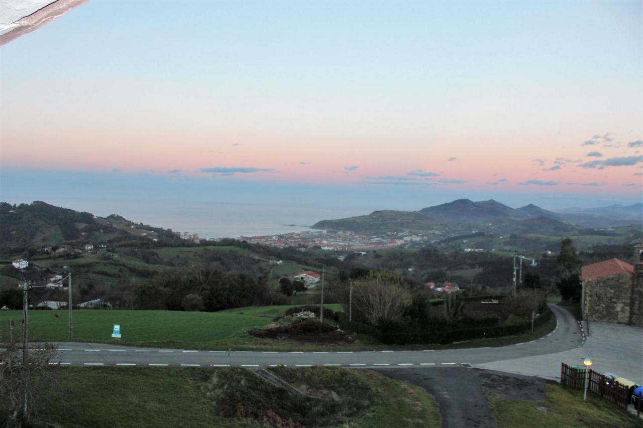 Bed and Breakfast Gazteategi à Zarautz Extérieur photo